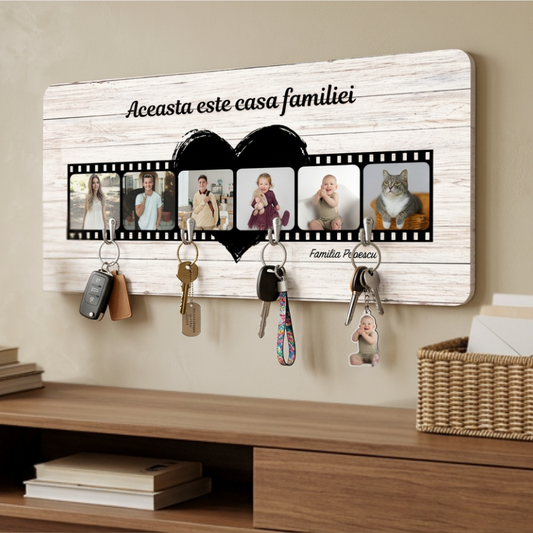 Bandă de film cu fotografii - cuier cu texte diferite